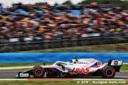 Mick Schumacher atteint la Q2 en collant 3 secondes à Mazepin