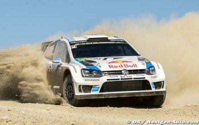 Saturday mid-leg: Ogier back ahead