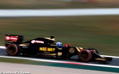FP1 & FP2 - Spanish GP report: Lotus Mercedes
