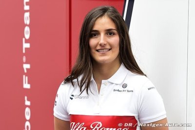 No ’physical barrier’ for women in F1 - Calderon