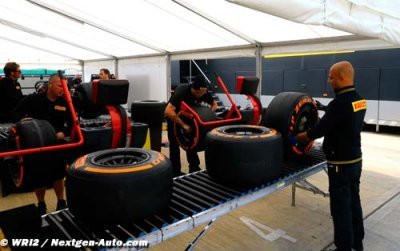 Pirelli: Teams try new spec tyre at Silverstone test