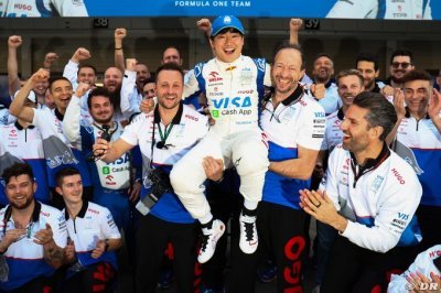 Red Bull note les bons progrès de Tsunoda mais une décision attendra