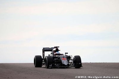 Alonso wants ’truth’ behind Dennis rumours