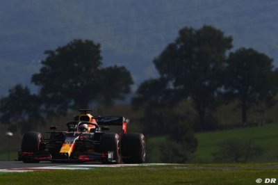 Verstappen met sa frustration de côté mais maintient la pression