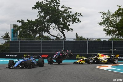 Racing Bulls explique le problème qui a causé l’accident entre Lawson et Gasly
