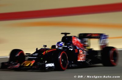 Verstappen showed maturity in Bahrain - father