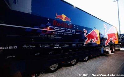 Red Bull admits eye on shrewd Mercedes