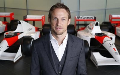 Dennis&nbsp;: Button peut botter les fesses à Alonso