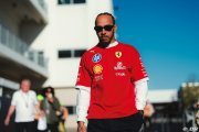 Ecclestone says Hamilton 'losing control' at Ferrari