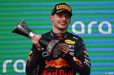 Rocquelin : Verstappen est encore ’faible techniquement’