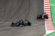 Bottas manque-t-il de confiance en lui en piste ?