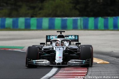Hamilton n’a pas cru que la stratégie osée de Mercedes fonctionnerait