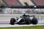 'C'est encore une F1' : Norris n'est pas dépaysé après les débuts de la McLaren MCL40