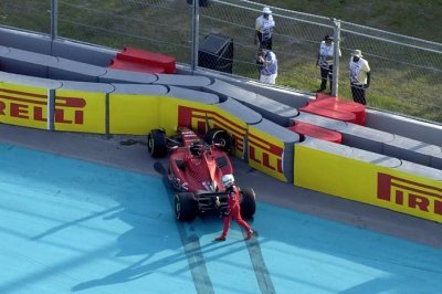 Ferrari&nbsp;: Un accident mais ’pas de gros dégâts’ pour Leclerc