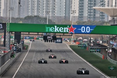 Antonelli gagne son premier GP de F1 en Chine, Hamilton enfin sur le podium avec Ferrari