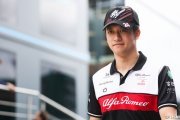 Zhou 'pas inquiet' de ne rien avoir signé avec Alfa Romeo F1 pour 2023