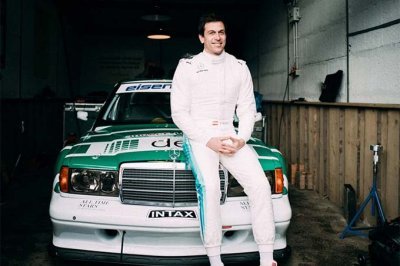 Toto Wolff a repris le volant d’une voiture de course