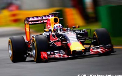 Race - Australian GP report: Red Bull Renault