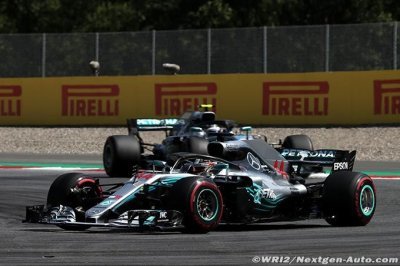 Strategist keeps job after Mercedes blunder