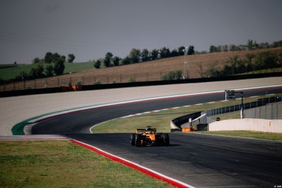 Pirelli boucle deux jours de tests au Mugello avec McLaren, Red Bull et Audi F1 pour 2027