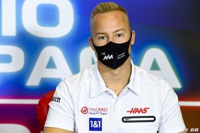 Mazepin admet ne pas être ’en confiance’ avec sa F1 avant Monaco