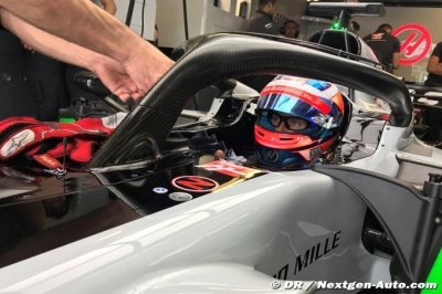 F1 camera glasses ’painful’ - Grosjean