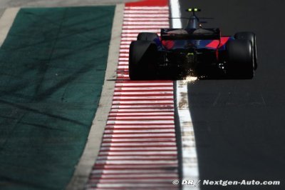 Horner not commenting on Toro Rosso-Honda link