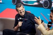 Steiner conseille Verstappen pour son avenir : Red Bull ne gagnera plus un jour...