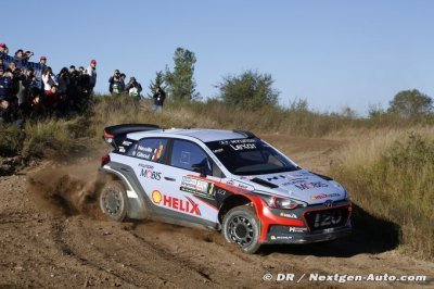 Après ES15&nbsp;: Neuville tient Latvala à distance en Sardaigne