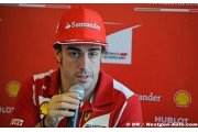 Alonso aborde son duel avec Vettel 'calme et concentré'