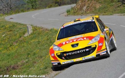 ES11&nbsp;: Neuville garde le rythme