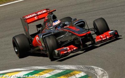 Free 3: Jenson Button fastest in overcast final practice at Brazil