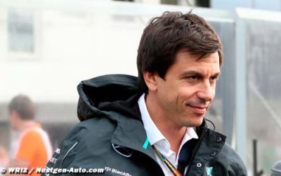 Wolff ’advised’ Verstappen to sign with Red Bull