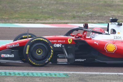 Ferrari SF-26&nbsp;: un premier roulage encourageant, mais encore sans réponses selon Leclerc