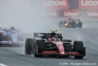 Zhou termine dans le mur après un bon début de course pour Alfa Romeo F1