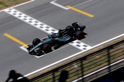 Pourquoi Mercedes F1 doit renoncer à l’aileron Macarena sur sa W17
