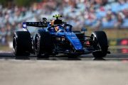 Williams fait une offre pour conserver Sainz à tout prix malgré une polémique qui enfle
