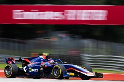Monza, Race 1: Matsushita masters Monza for Feature Race victory