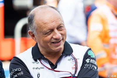 Vasseur ne rejoint pas Ferrari parce qu’il est proche de Leclerc selon Brundle