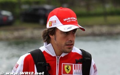 Alonso vise le podium, rêve de la victoire
