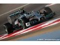 Rosberg on top as first in-season test begins in Bahrain