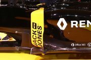 Magnussen brings sponsor to F1 'second chance'