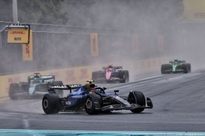’Ca semble vraiment mauvais’&nbsp;: les pilotes de F1 et la FIA vont discuter des risques orageux à Miami