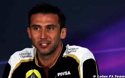 Lotus denies sale to Renault now imminent