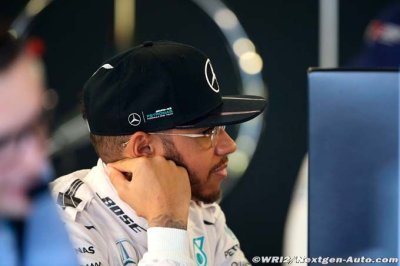 Whiting s’attaque aussi à Lewis Hamilton