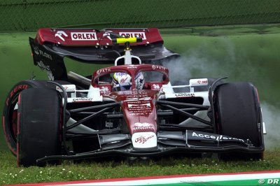 Alfa Romeo F1 manque de pièces à Imola, Vasseur reste confiant