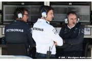 Wolff : Je ne veux plus voir de collisions au départ