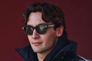 Russell 'comprend' que Verstappen veuille quitter la F1 mais pointe une 'frustration' liée à la RB22