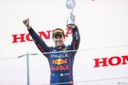 Perez évoque sa 'belle bataille' face à Leclerc à Suzuka