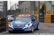 Macau, FP1: Rob Huff sets the pace